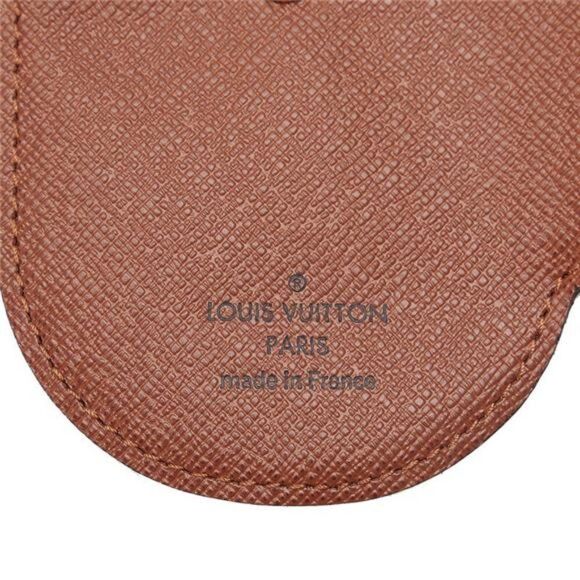 Louis Vuitton Monogram Multicles 6 Key Case - Picture 9 of 11